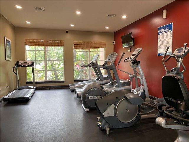 12112 Saint Andrews Place 205, Miramar, FL 33025