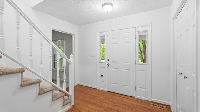 10550 BRENT TOWN RD, Catlett, VA 20119