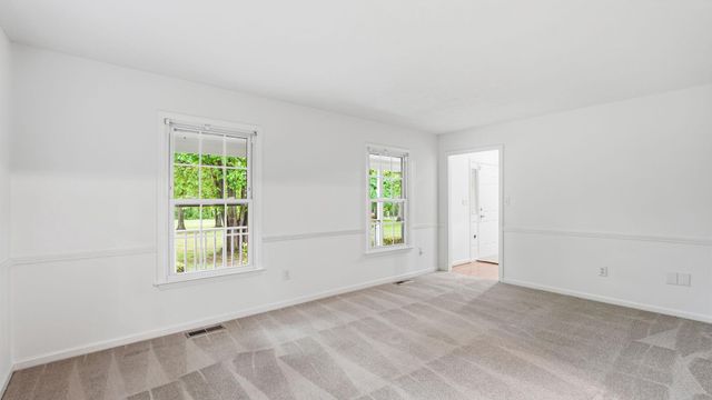 10550 BRENT TOWN RD, Catlett, VA 20119