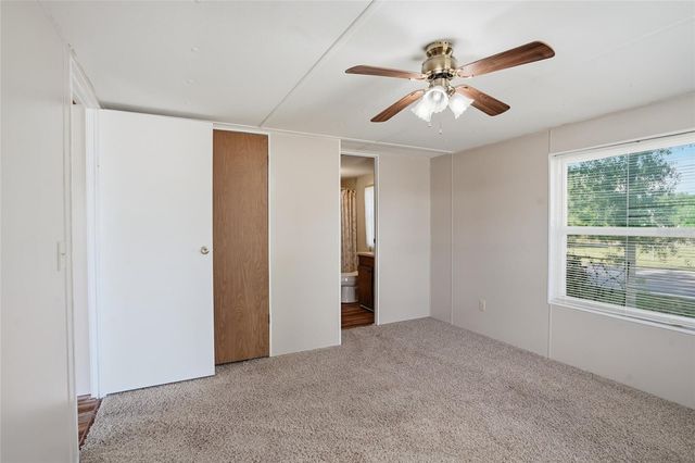 3933 SARAH DRIVE, Wesley Chapel, FL 33543