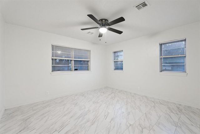 3020 NW 11th Street, Oklahoma City, OK 73107