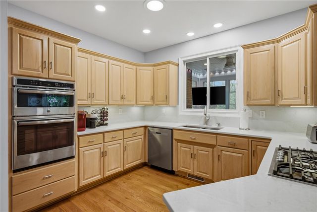 205 Cross Creek Drive, Seneca, SC 29678