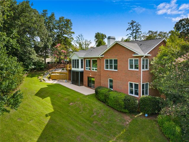 205 Cross Creek Drive, Seneca, SC 29678