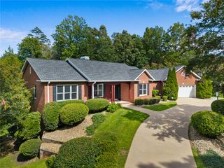 205 Cross Creek Drive, Seneca, SC 29678