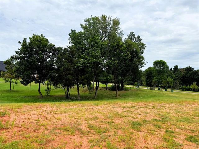 4425 Huntington Parkway, Choctaw, OK 73020