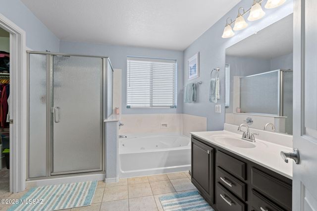 4687 W Calatrava Lane, Tucson, AZ 85742