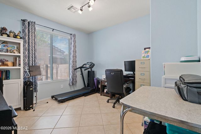 4687 W Calatrava Lane, Tucson, AZ 85742