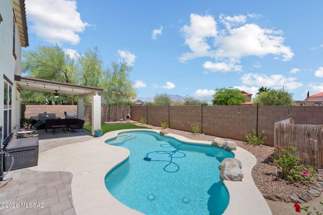 4687 W Calatrava Lane, Tucson, AZ 85742