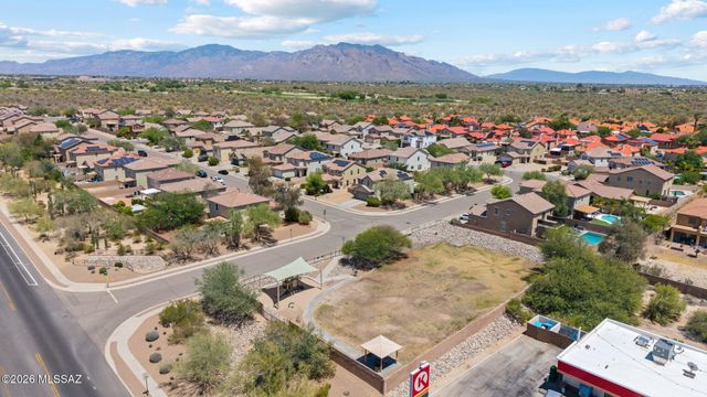 4687 W Calatrava Lane, Tucson, AZ 85742