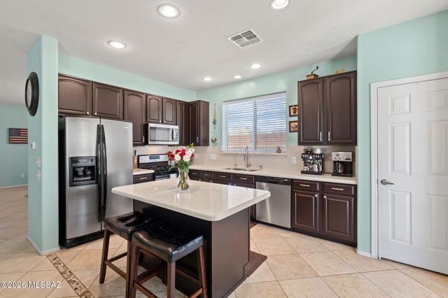 4687 W Calatrava Lane, Tucson, AZ 85742
