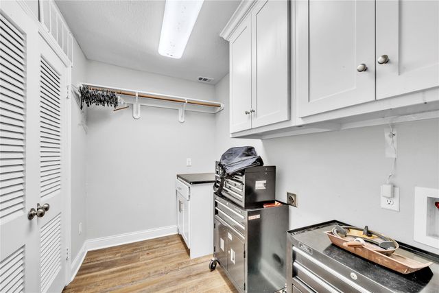 801 Arliss Drive, Woodway, TX 76712