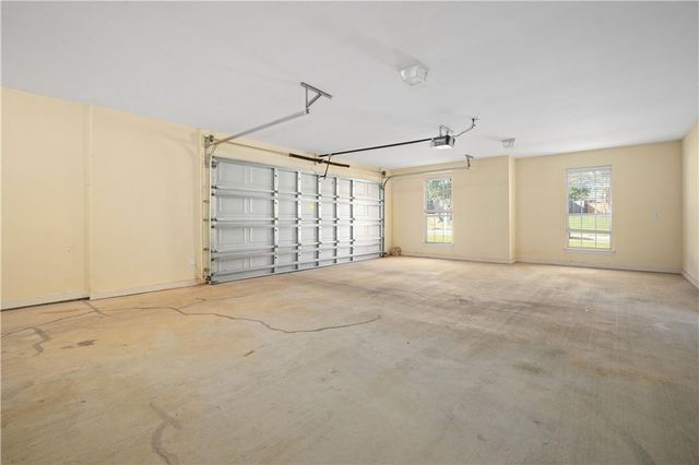 1675 Stonebridge Court, Mobile, AL 36695