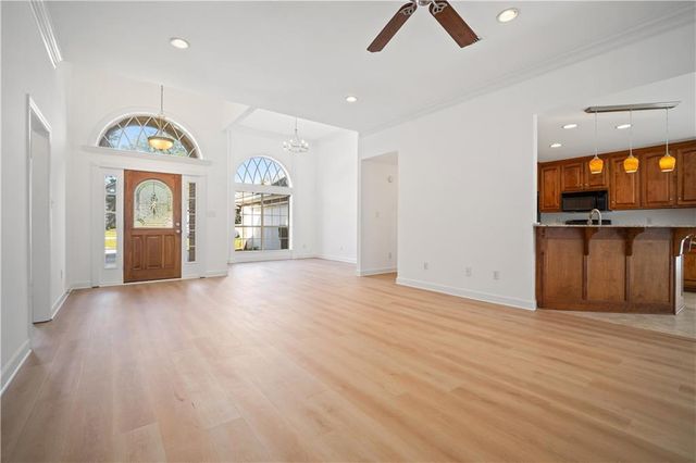 1675 Stonebridge Court, Mobile, AL 36695