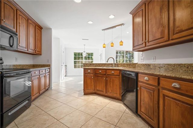 1675 Stonebridge Court, Mobile, AL 36695