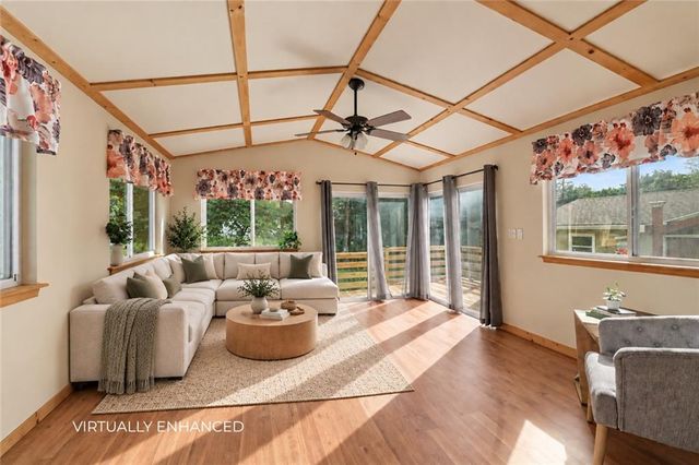 9029 Grandview Drive, Overland Park, KS 66212