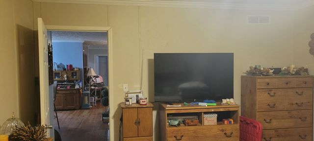 266 Carmel Lane, Albany, KY 42602