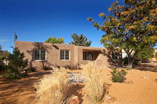 108 Sicomoro Street, Santa Fe, NM 87501
