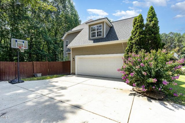 131 Bridgham Place, Clayton, NC 27527