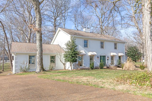 110 High Point Anchorage, Hendersonville, TN 37075