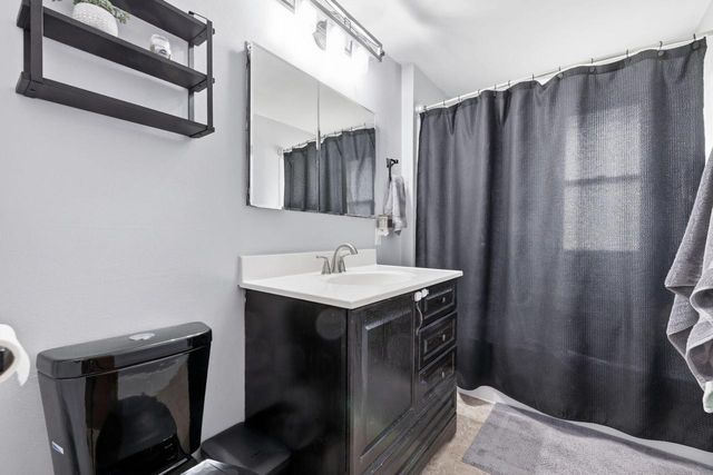 8741 37th AVENUE, Kenosha, WI 53142