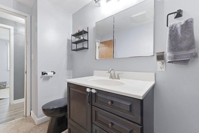 8741 37th AVENUE, Kenosha, WI 53142