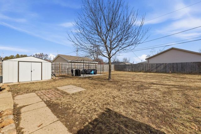 8741 37th AVENUE, Kenosha, WI 53142