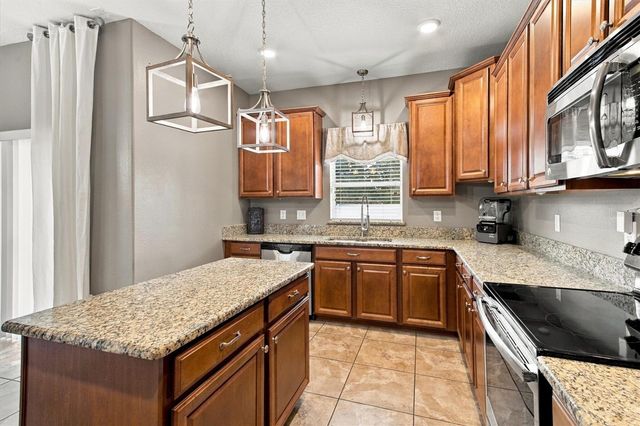5842 RUTHERFORD ROAD, Mount Dora, FL 32757