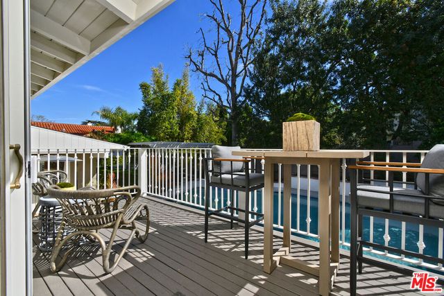 4170 Crisp Canyon Road, Sherman Oaks, CA 91403