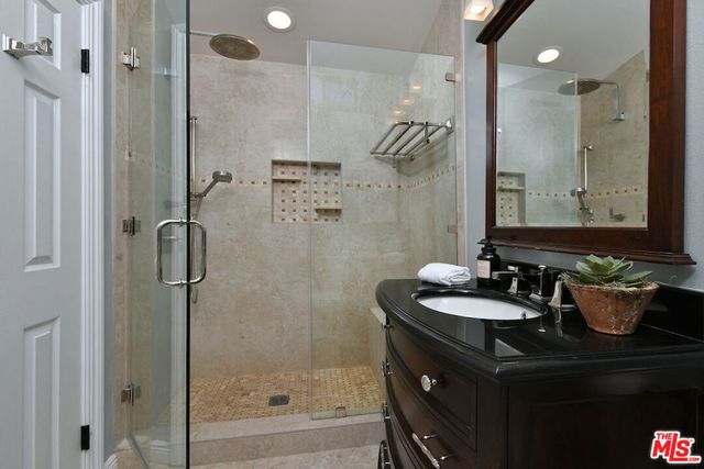 4170 Crisp Canyon Road, Sherman Oaks, CA 91403