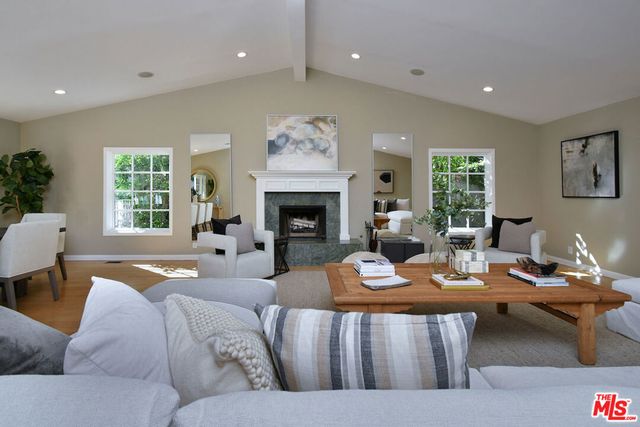 4170 Crisp Canyon Road, Sherman Oaks, CA 91403