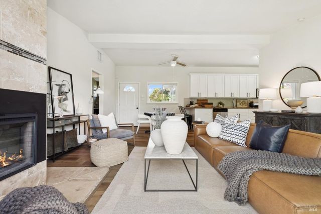 53 Labrea Way, San Rafael, CA 94903