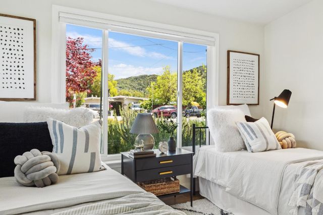 53 Labrea Way, San Rafael, CA 94903