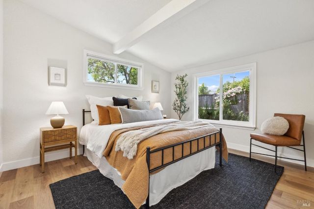 53 Labrea Way, San Rafael, CA 94903