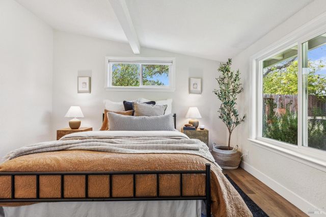 53 Labrea Way, San Rafael, CA 94903