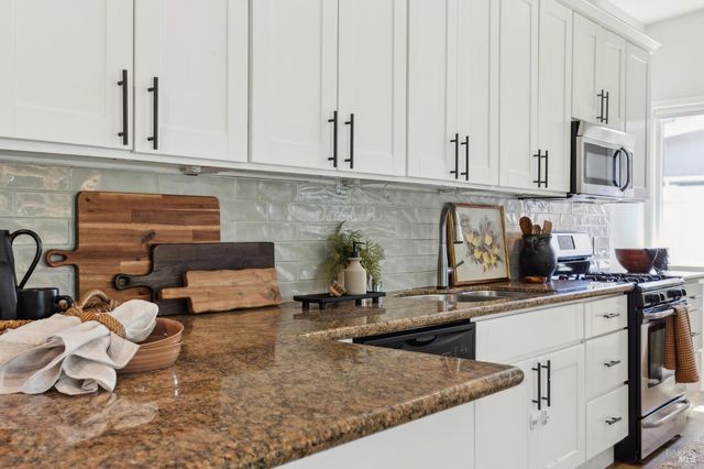 53 Labrea Way, San Rafael, CA 94903