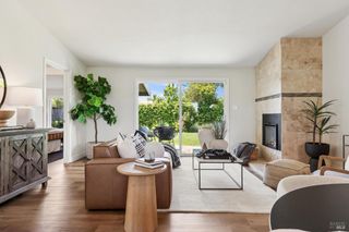 53 Labrea Way, San Rafael, CA 94903