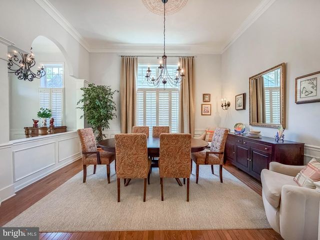 15 MCCONKEY DR, Washington Crossing, PA 18977