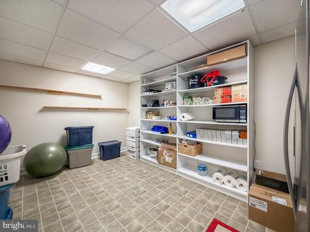 15 MCCONKEY DR, Washington Crossing, PA 18977