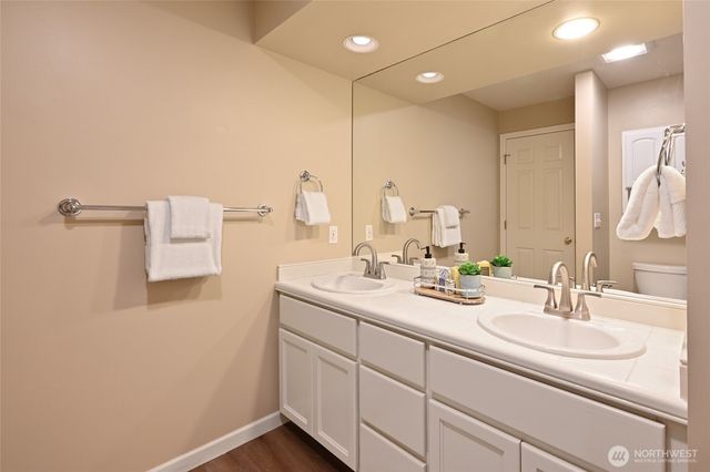 2636 259th Court SE, Sammamish, WA 98075