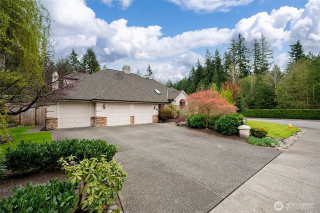 2636 259th Court SE, Sammamish, WA 98075