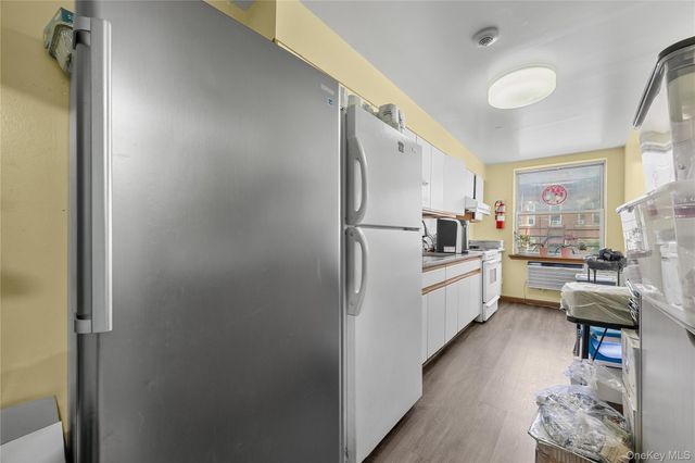 880 60th Street 1A, Brooklyn, NY 11220