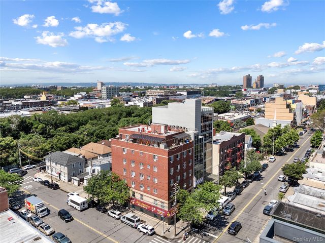 880 60th Street 1A, Brooklyn, NY 11220
