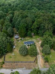 10852 Back Piney Rd, Bon Aqua, TN 37025