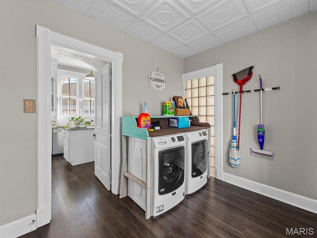 103 N Rapp Avenue, Columbia, IL 62236