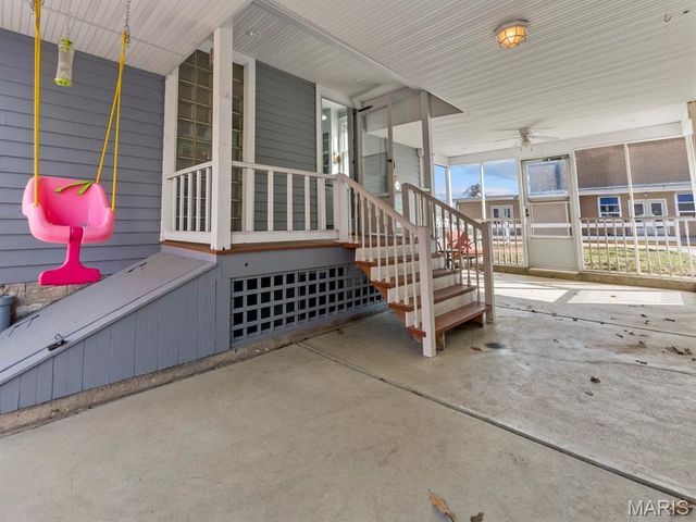 103 N Rapp Avenue, Columbia, IL 62236