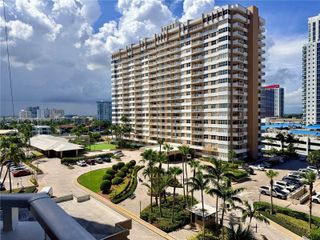 1965 S Ocean Drive 18C, Hallandale Beach, FL 33009