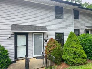 4012 S Bend Drive, Winston-salem, NC 27107