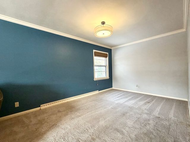 1211 Mayfair Place, Rockford, IL 61107