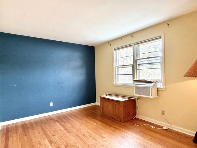 1211 Mayfair Place, Rockford, IL 61107