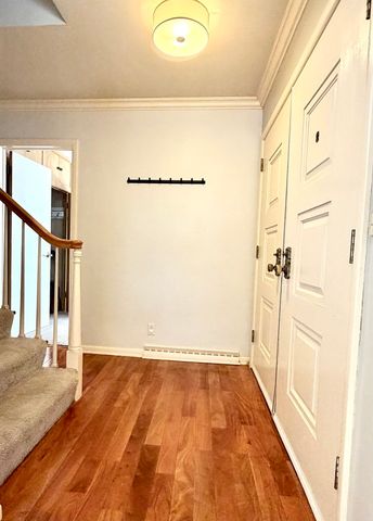 1211 Mayfair Place, Rockford, IL 61107